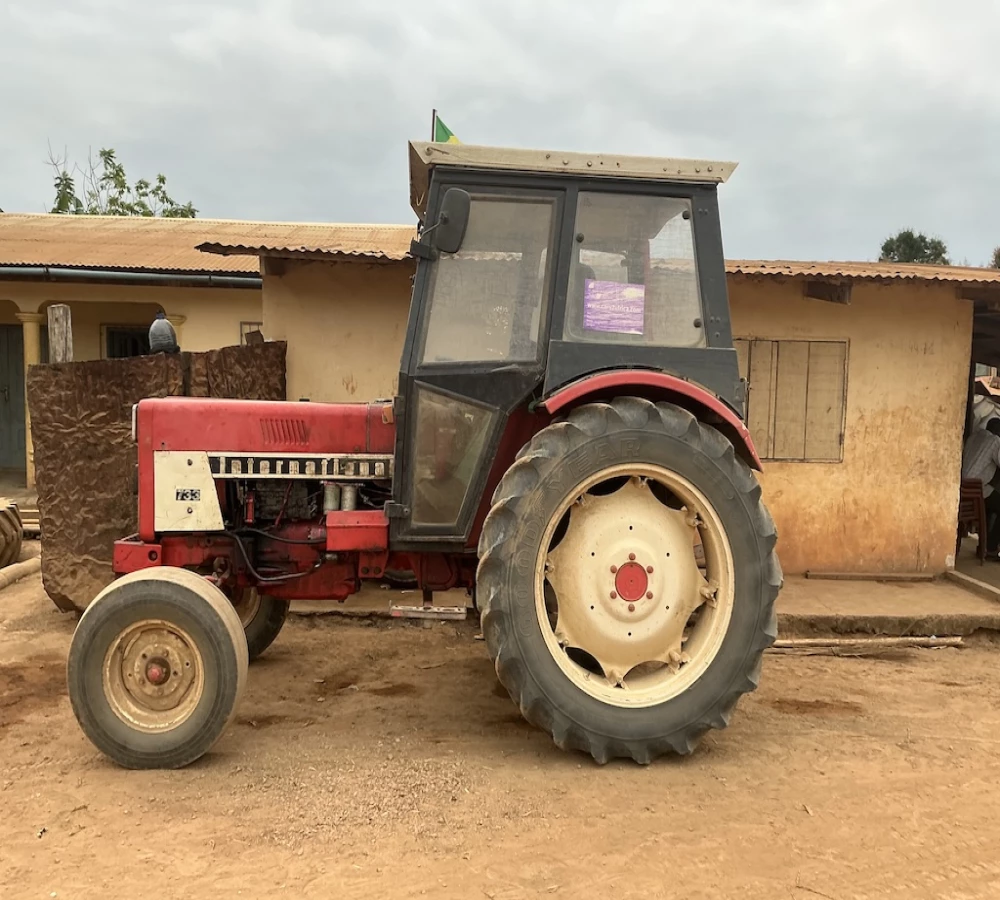Tracteur International 733 - 60 Chevaux