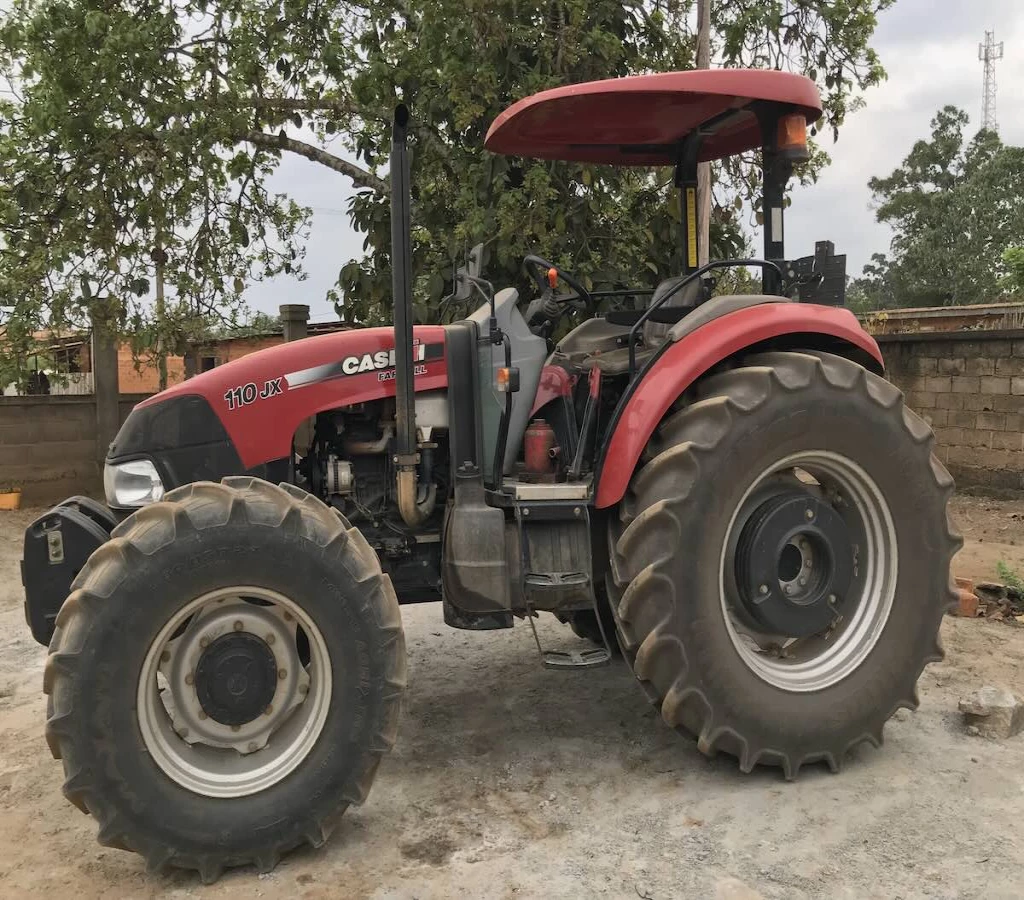 Tracteur CASE HI FARMALL